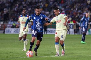 América y Pachuca se enfrentan el día de hoy, en la ida de Cuartos de Final de la Liga Mx, a las 21:00 horas. 