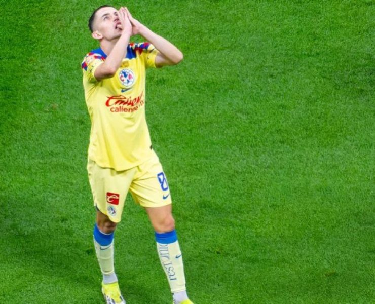 Jugador clave con el América para la 14 y la 15, fichará con un club del fútbol de Arabia Saudita, por una cifra millonaria.