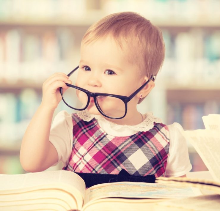 Un bebé consiente se apodera de TikTok