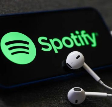 Spotify cobrará por leer las letras