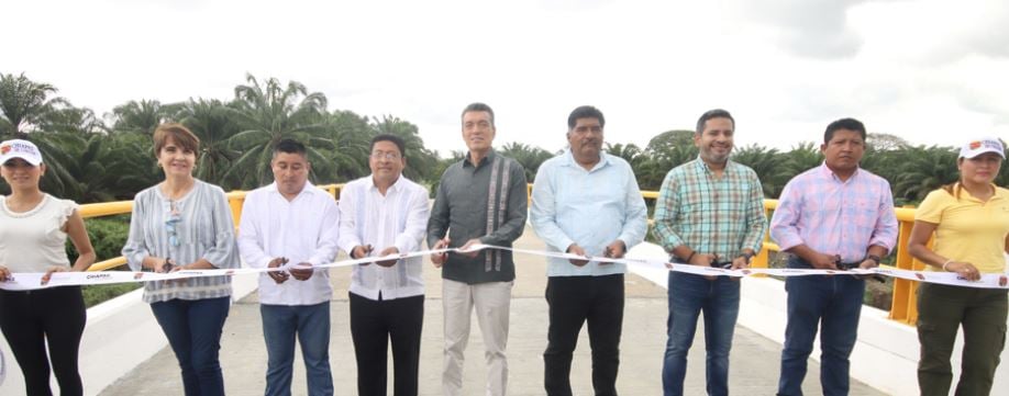 SOP Inaugura la reconstrucción del puente