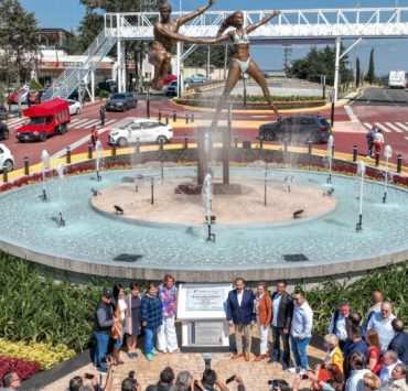 Pedro Rodríguez inauguró el Deprimido Chiluca.