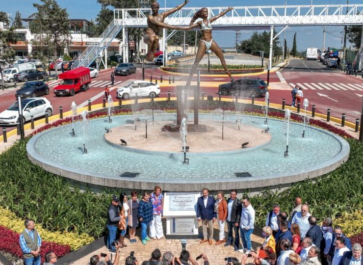 Pedro Rodríguez inauguró el Deprimido Chiluca.