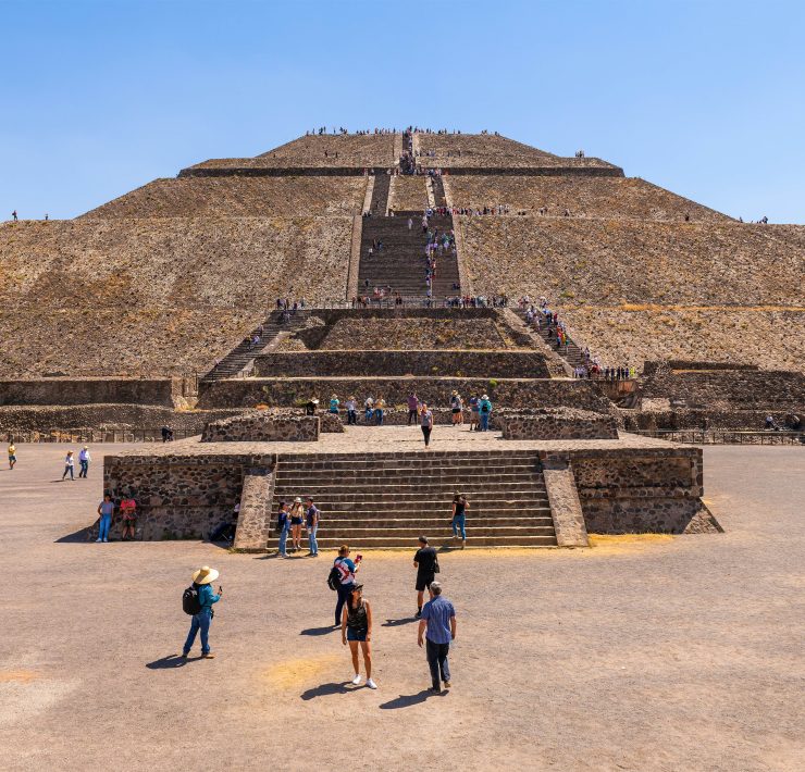 La Zona Arqueológica de Teotihuacán.