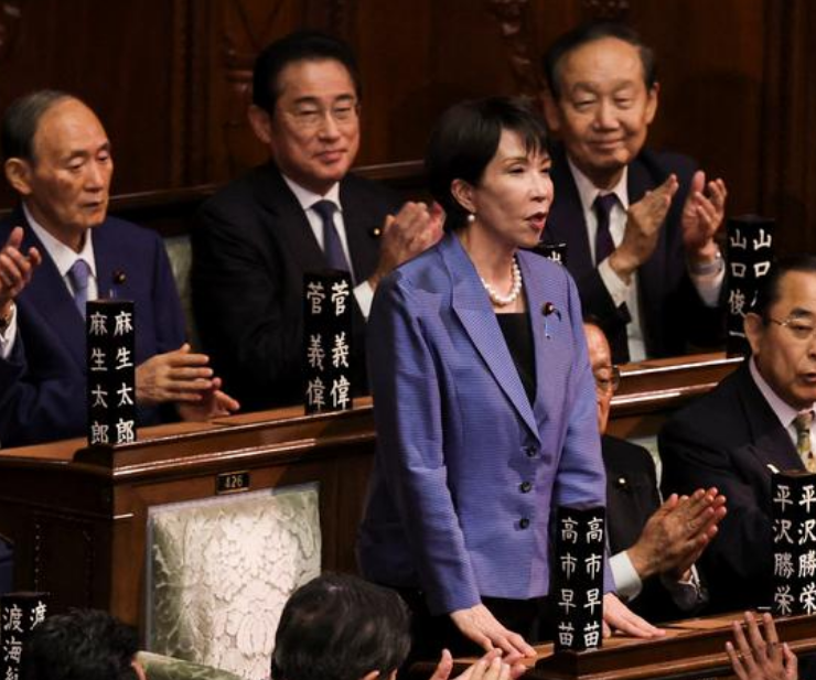 Se nombra nuevo gobierno de Japón y cuenta solo con tres ministras