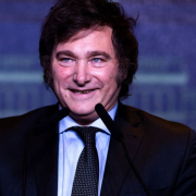 Milei se enfrenta a elecciones intermedias bastante criticas