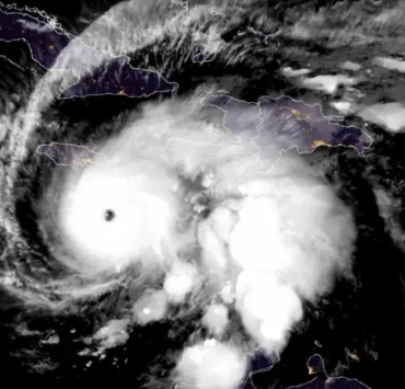 Melissa aumenta a huracán categoría 4 y amenaza el Caribe con fuerza devastadora
