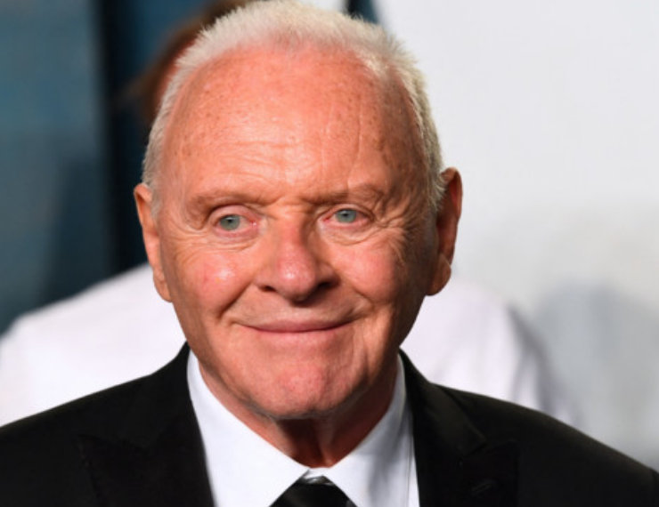 Anthony Hopkins habla de su alcoholismo al recordar el momento que tomo conciencia