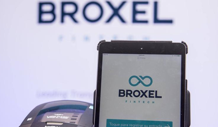 Contratos millonarios y solicitudes de devolución marcan la relación entre Broxel y la CDMX