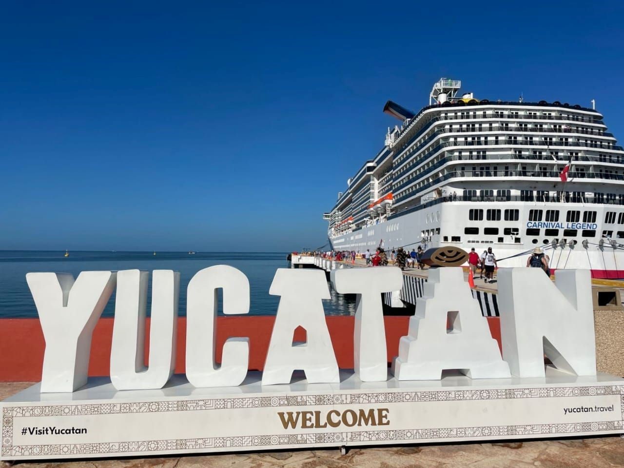 El Carnival Legend pone a Yucatán en la ruta internacional de los grandes cruceros