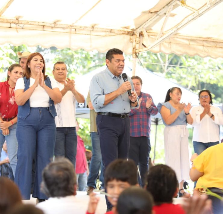 En Las Flores Huimanguillo acercan atención