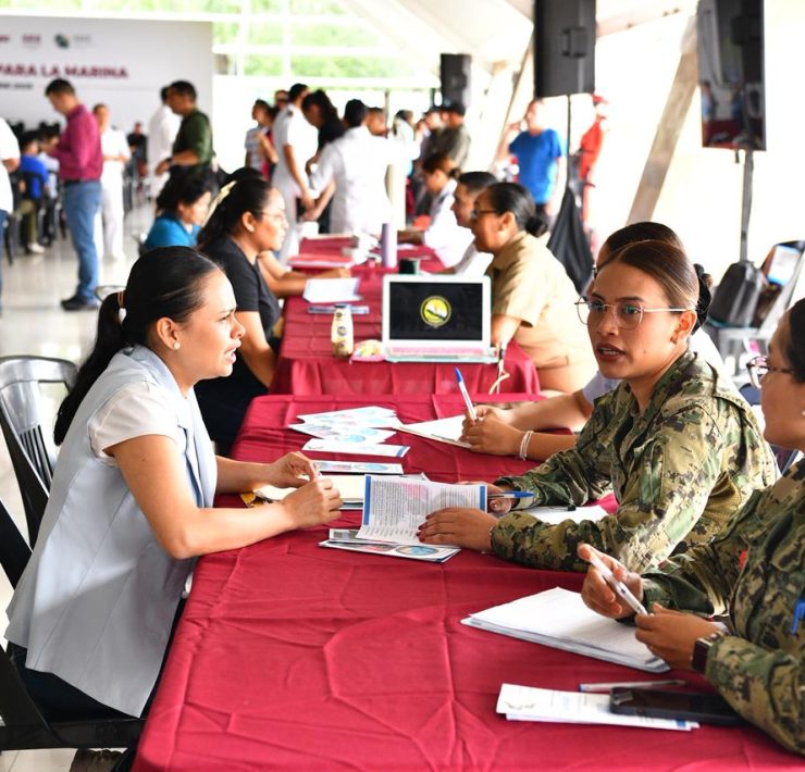 En marcha Feria del Empleo para la Marina