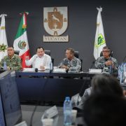 Gobernador Joaquín Díaz Mena refuerza acciones ante temporada de ciclones: llamado urgente a la prevención