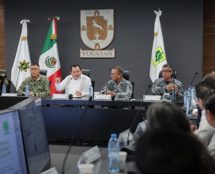 Gobernador Joaquín Díaz Mena refuerza acciones ante temporada de ciclones: llamado urgente a la prevención