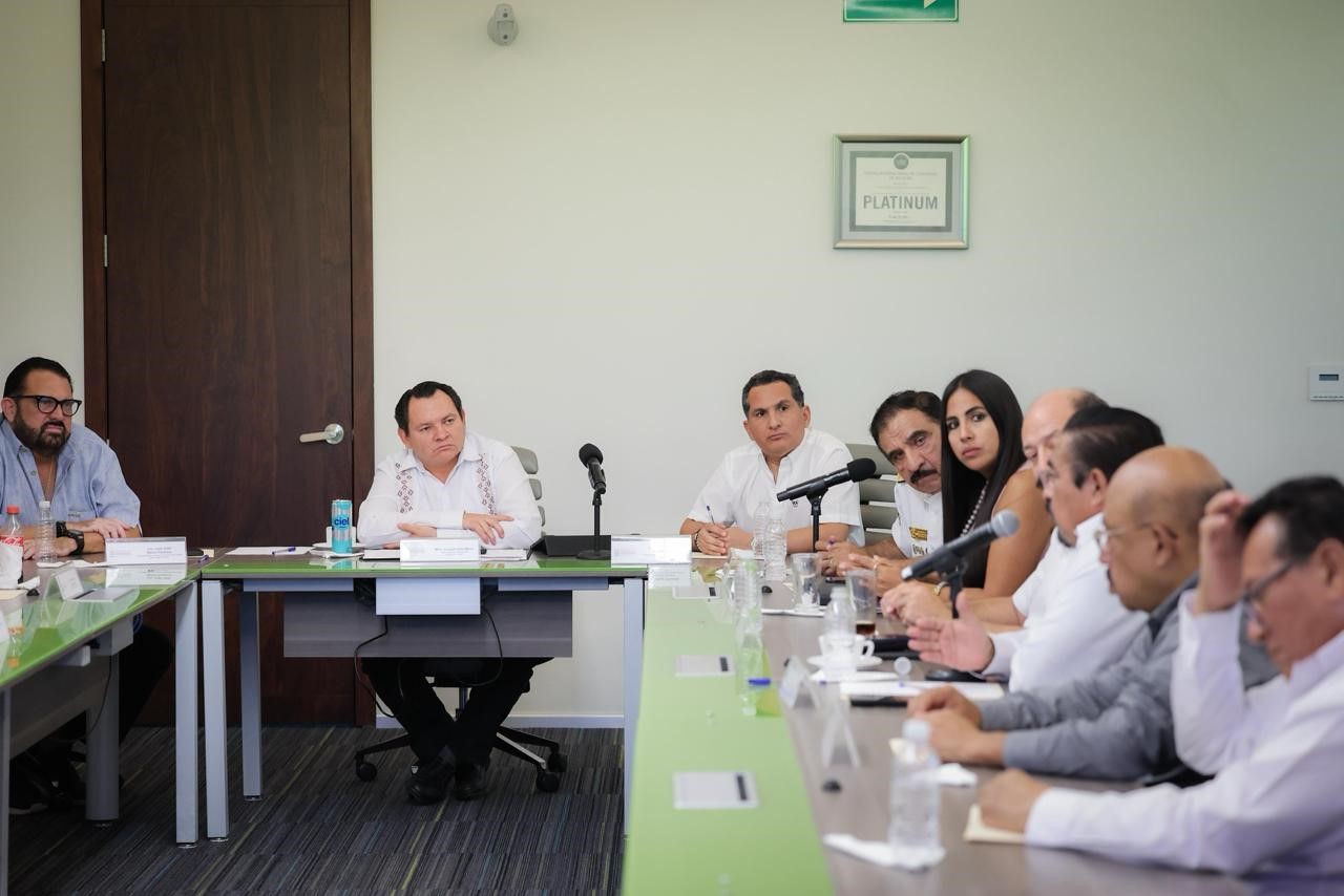 Gobierno y hoteleros coordinan acciones para optimizar vialidad en Paseo de Montejo