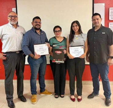 Reafirman arquitectos su compromiso con la formación académica