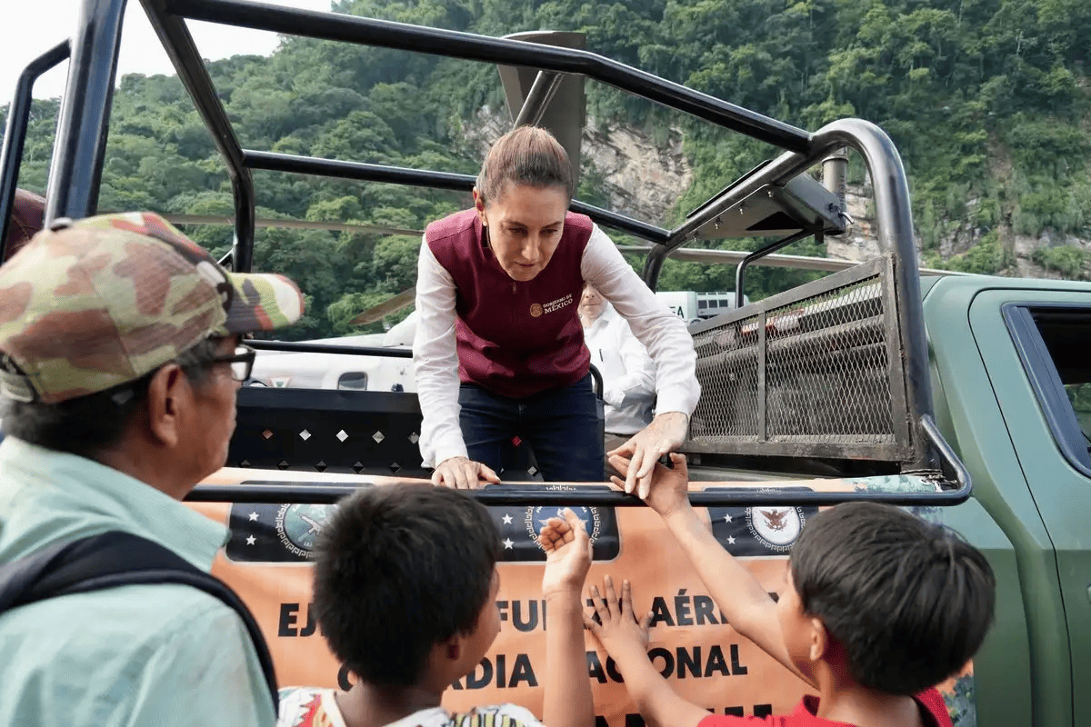 Sheinbaum supervisó en Huehuetla