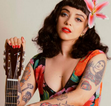 Mon Laferte regresa a México: ¡No te lo puedes perder!
