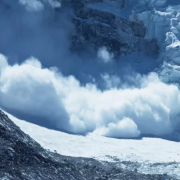 Avalancha en el Himalaya deja fallecidos: Impactantes detalles revelados