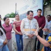 Díaz Mena recorre el sur de Mérida para acelerar mejoras viales y transformar las colonias