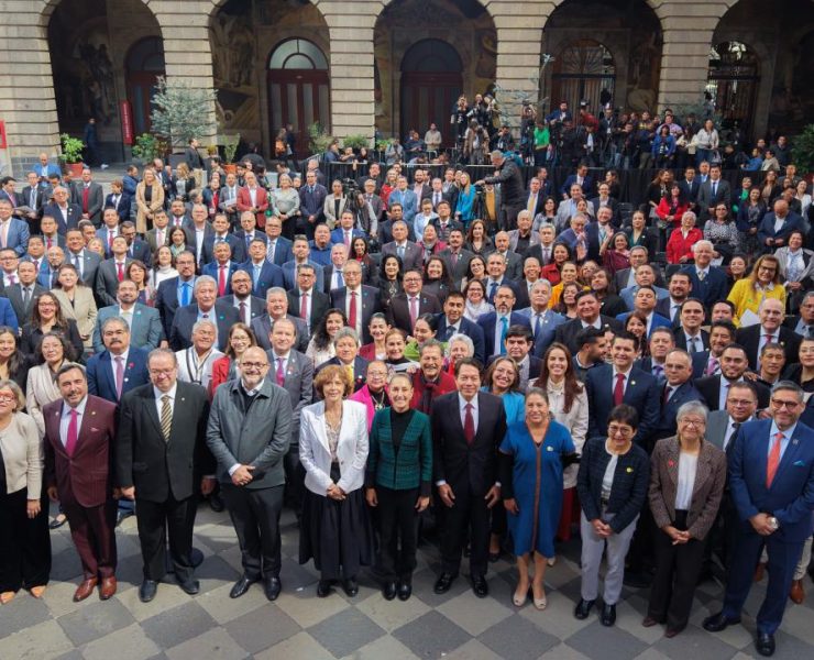 Sheinbaum llama a una nueva era educativa: austeridad, inclusión y soberanía tecnológica