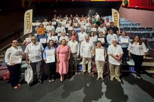 Entregan reconocimientos al sector hotelero por su participación en el Programa DataTur, que posiciona a la entidad como modelo en gestión de datos turísticos.